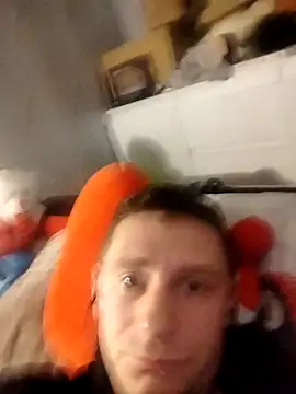 Dawidwi493  online show from 01-17-26, 05:27