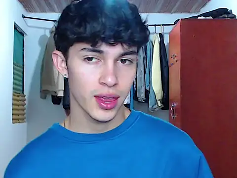 john vichenso online show from 09-17-25, 10:00