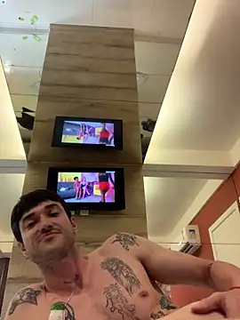 Snapshot of Fubinha chatting on 12-20-25, 08:38 Fubinha online show from 12-20-25, 08:38