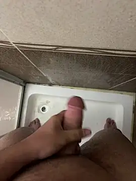 Erenn9972 online show from 10-01-25, 06:14