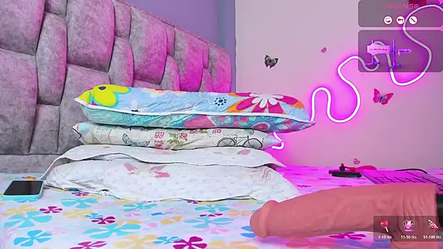 Alhara Luna online show from 11-28-25, 03:09