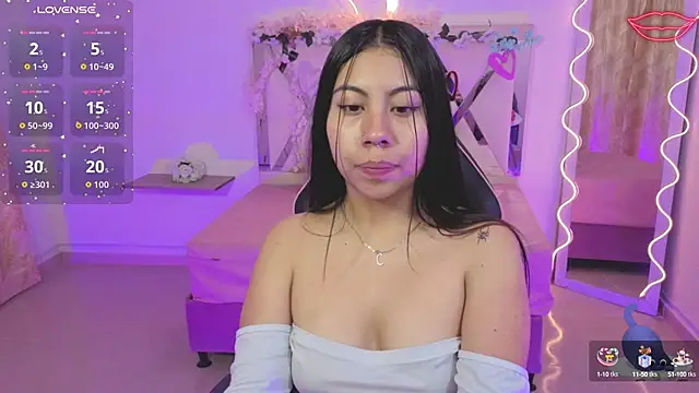 ZURY TAY online show from 10-05-25, 11:41