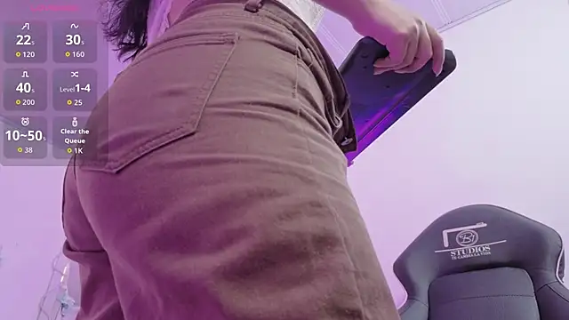 ZURY TAY online show from 03-12-26, 11:49