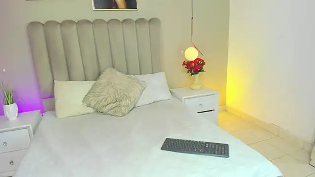 Snapshot of Dani_rosse_ chatting on 05-29-26, 12:36 Dani rosse online show from 05-29-26, 12:36