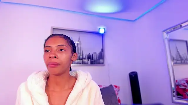 Snapshot of sarah_ashbourne chatting on 09-19-25, 11:55 sarah ashbourne online show from 09-19-25, 11:55