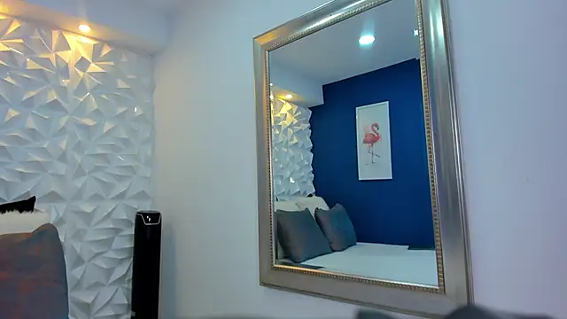 Snapshot of sarah_ashbourne chatting on 09-23-25, 10:35 sarah ashbourne online show from 09-23-25, 10:35