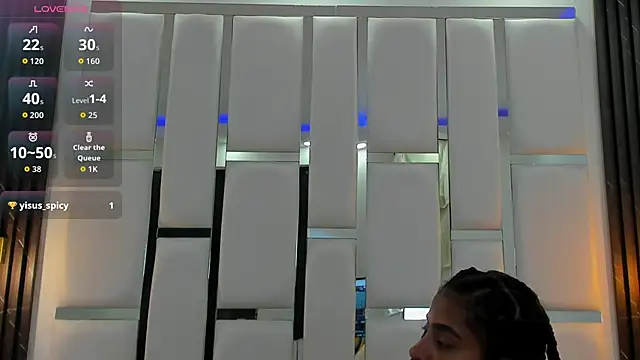 Snapshot of sarah_ashbourne chatting on 10-25-25, 03:36 sarah ashbourne online show from 10-25-25, 03:36