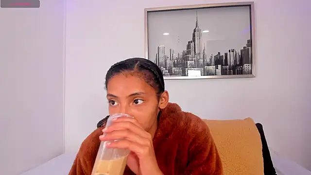 Snapshot of sarah_ashbourne chatting on 11-17-25, 01:50 sarah ashbourne online show from 11-17-25, 01:50