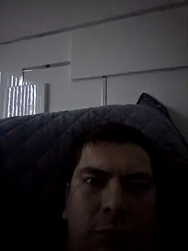 Snapshot of lucho8690 chatting on 01-14-26, 01:50 lucho8690 online show from 01-14-26, 01:50