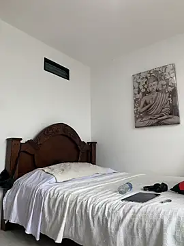 Snapshot of DeimonOficial chatting on 11-15-25, 06:37 DeimonOficial online show from 11-15-25, 06:37