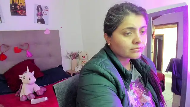 TifanyAmazinng online show from 02-19-26, 12:34