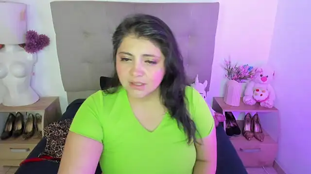 TifanyAmazinng online show from 04-13-26, 02:22