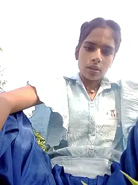 Snapshot of Gulika_Doshi chatting on 09-11-25, 10:37 Gulika Doshi online show from 09-11-25, 10:37