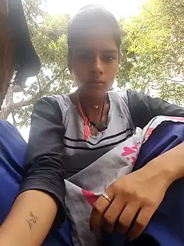 Snapshot of Gulika_Doshi chatting on 10-05-25, 06:01 Gulika Doshi online show from 10-05-25, 06:01