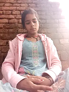 Snapshot of Gulika_Doshi chatting on 11-25-25, 02:11 Gulika Doshi online show from 11-25-25, 02:11