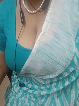 Snapshot of tami_lavanya chatting on 06-04-26, 09:48 tami lavanya online show from 06-04-26, 09:48