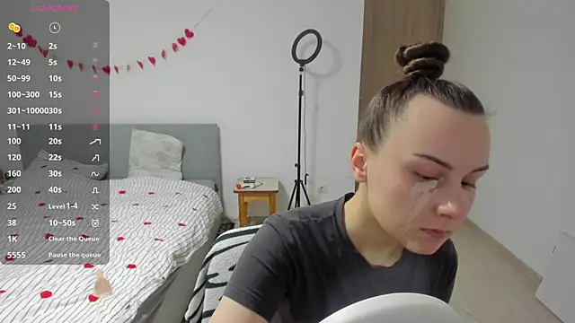 Kelly Cartier online show from 03-01-26, 01:46