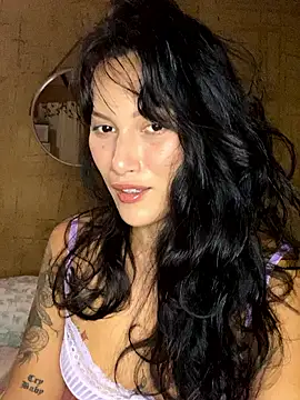 Snapshot of jepetitoiseau chatting on 09-22-25, 01:40 jepetitoiseau online show from 09-22-25, 01:40