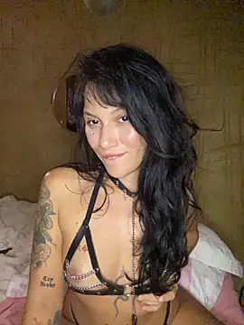 Snapshot of jepetitoiseau chatting on 01-13-26, 05:46 jepetitoiseau online show from 01-13-26, 05:46