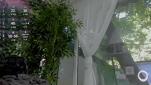 Snapshot of Lexi_Storm chatting on 06-14-26, 06:37 Lexi Storm online show from 06-14-26, 06:37