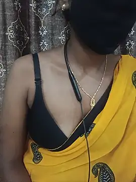 Snapshot of kavya-telugu84 chatting on 06-27-26, 05:07 kavya-telugu84 online show from 06-27-26, 05:07