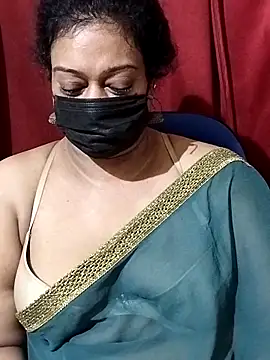 Snapshot of surekha-30 chatting on 06-01-26, 06:09 surekha-30 online show from 06-01-26, 06:09