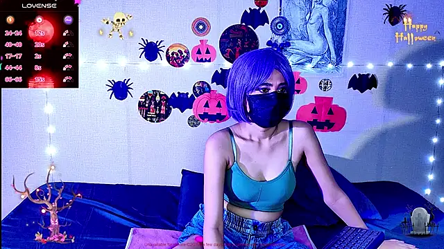 Snapshot of SinfulTemptation chatting on 10-27-25, 01:15 SinfulTemptation online show from 10-27-25, 01:15