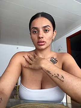 AnaaFaith  online show from 10-26-25, 04:57