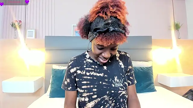 Snapshot of _emma_willliams_ chatting on 10-03-25, 10:40 emma willliams online show from 10-03-25, 10:40