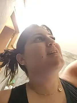 barbielamaravilla11 online show from 04-18-26, 04:11