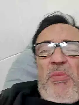 Snapshot of Txacas chatting on 11-01-25, 03:19 Txacas online show from 11-01-25, 03:19