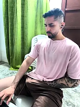 giannis090 online show from 03-08-26, 12:52