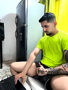 giannis090 online show from 04-12-26, 09:53