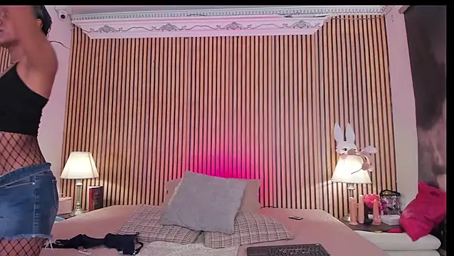 keeyla stone online show from 01-08-26, 07:10