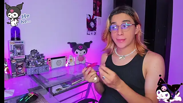 KeitaMoon online show from 10-23-25, 10:41