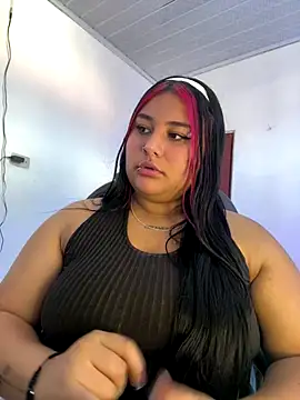 Snapshot of Nicky-222 chatting on 10-02-25, 08:05 Nicky-222 online show from 10-02-25, 08:05