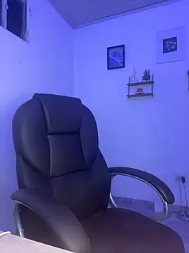 Nicky-222 online show from 03-25-26, 02:06