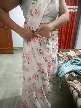 Snapshot of Anamika-singhania chatting on 09-25-25, 09:46 Anamika-singhania online show from 09-25-25, 09:46