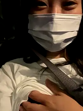 Snapshot of ni_ni01 chatting on 10-13-25, 02:17 ni ni01 online show from 10-13-25, 02:17