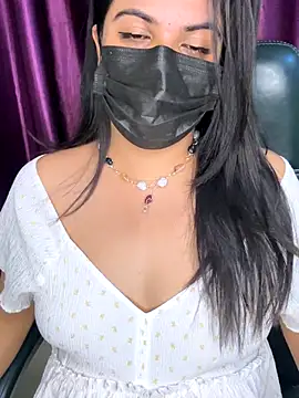 Snapshot of best_couple19 chatting on 11-23-25, 05:57 best couple19 online show from 11-23-25, 05:57