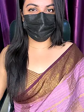 Snapshot of best_couple19 chatting on 11-29-25, 06:44 best couple19 online show from 11-29-25, 06:44