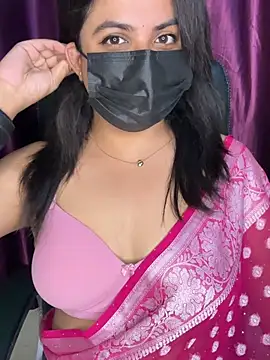 Snapshot of best_couple19 chatting on 02-27-26, 06:41 best couple19 online show from 02-27-26, 06:41