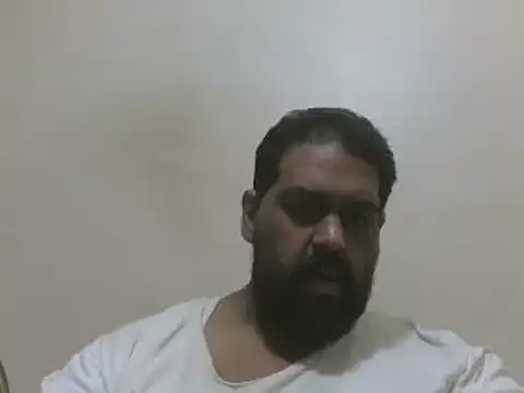 elpoop7305 online show from 12-17-25, 03:51