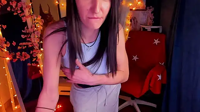 Aurora Loveu online show from 02-12-26, 11:22