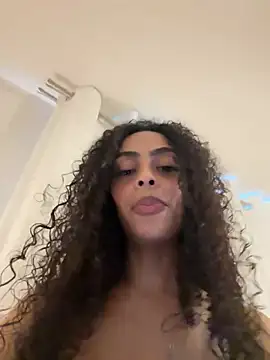 yasmingarcia online show from 01-13-26, 01:05