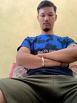 Snapshot of Dev_is_Horny chatting on 10-13-25, 05:29 Dev is Horny online show from 10-13-25, 05:29