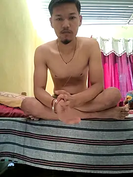 Snapshot of Dev_is_Horny chatting on 10-15-25, 08:25 Dev is Horny online show from 10-15-25, 08:25