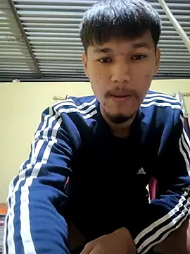 Snapshot of Dev_is_Horny chatting on 10-21-25, 07:25 Dev is Horny online show from 10-21-25, 07:25