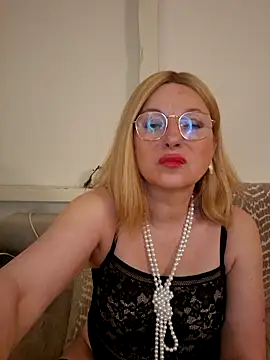 TinaLizxh online show from 05-07-26, 08:36