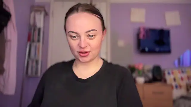 Snapshot of SexySashaxox chatting on 02-07-26, 11:03 SexySashaxox online show from 02-07-26, 11:03